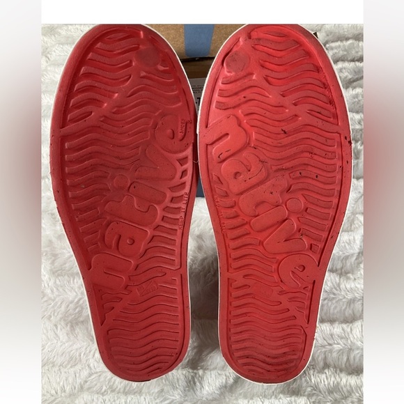 NATIVE Disney Parks Minnie Mouse Red Slip On Shoes Unisex Male 8/Women 10 - Picture 7 of 9